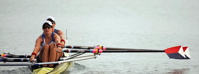 Ellen Tomek and teammate rowing in the Olympic Games Beijing 2008