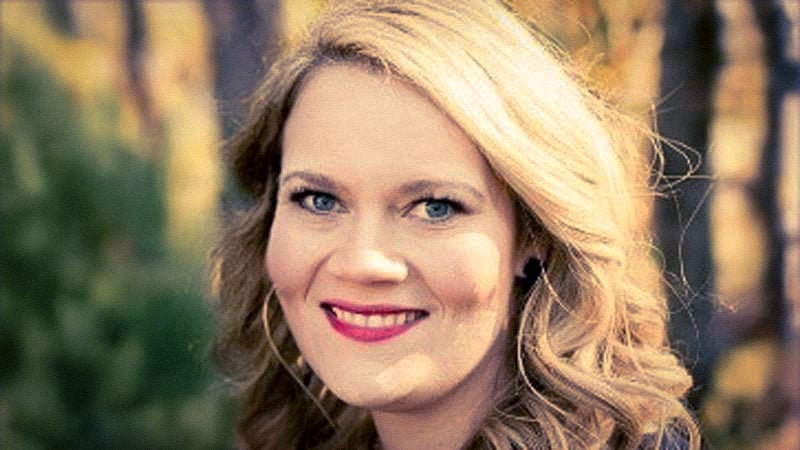 Portrait of Suzanne Carter